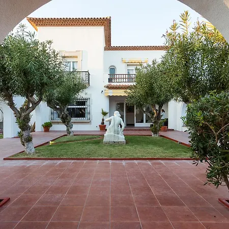 Villa Alicia *