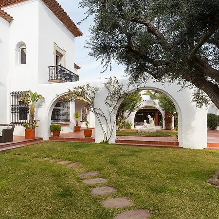 Villa Alicia *